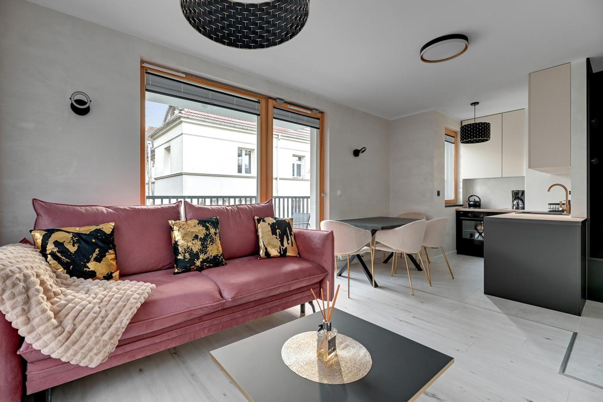 Lion Apartments - Mloda Polska Nowe Apartamenty Z Parkingiem ソポト エクステリア 写真